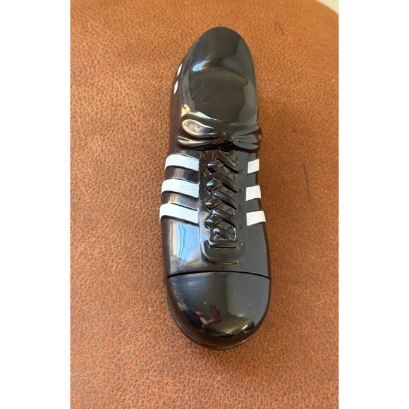 VINTAGE Avon Sure Winner Soccer Shoe Black/White Spicy After Shave Plastic - Picture 2 of 7